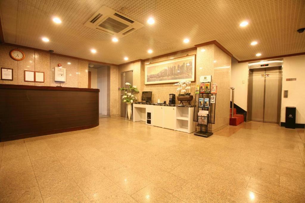 New World Hotel Yongsan Сеул Екстериор снимка